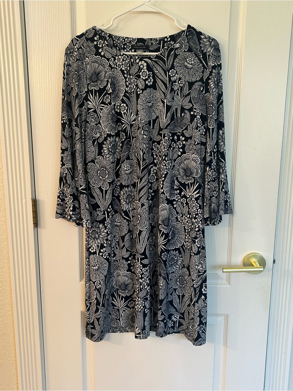 Women’s dark navy & White Swing Dress